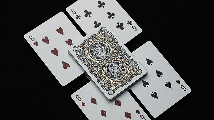 666 Dark Reserve Gold Foil Playing Cards Cartamundi - Image 3