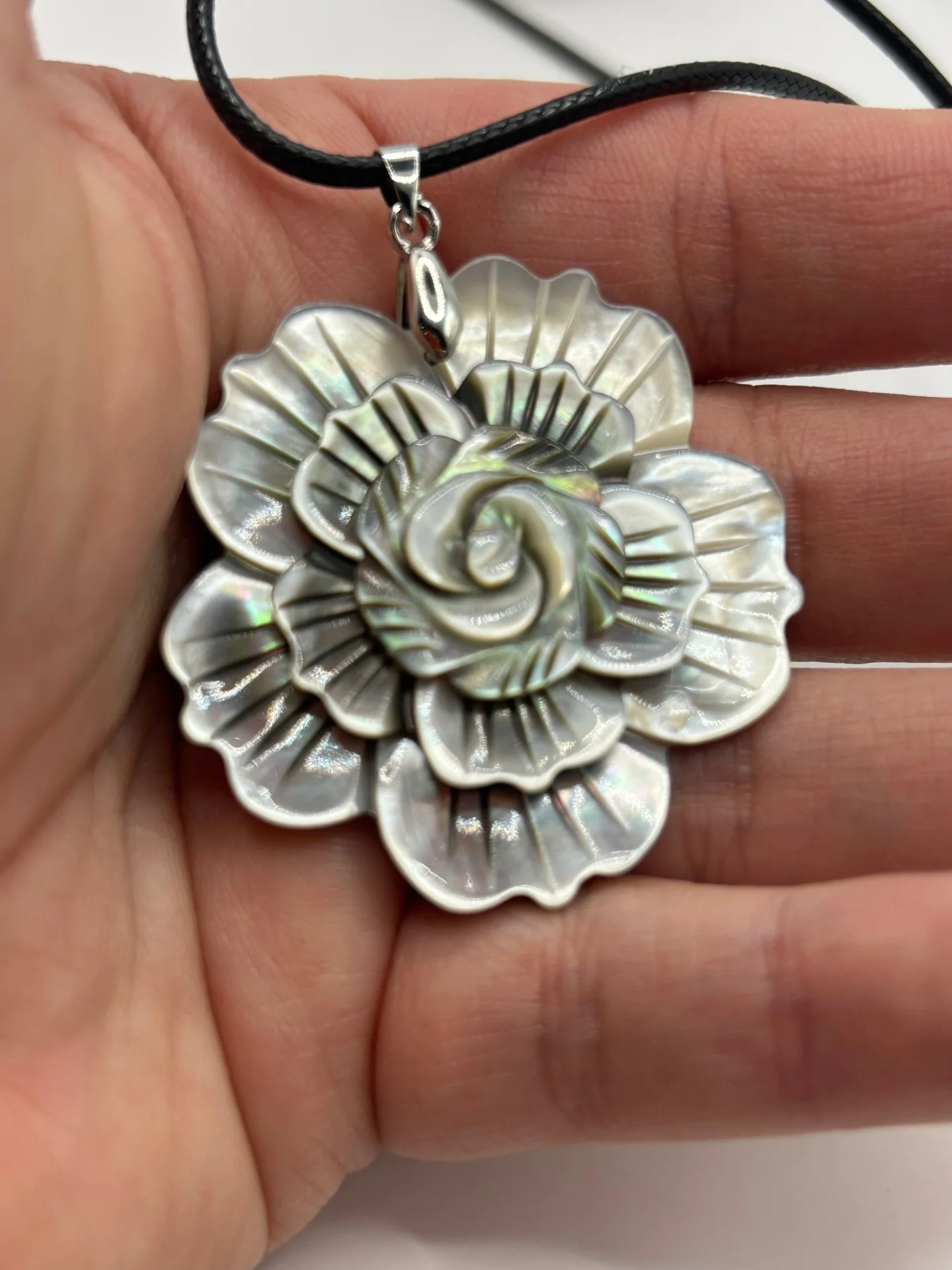 Abalone Shell Necklace - Image 2