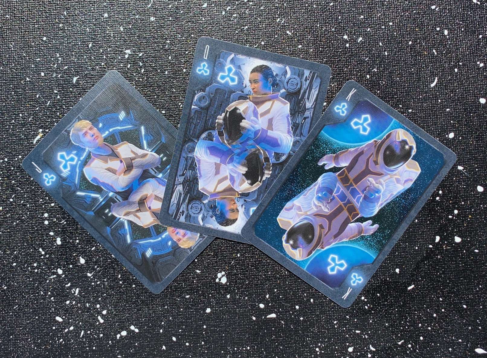 Astronaut Star Gilded Bicycle Playing Cards - Image 10