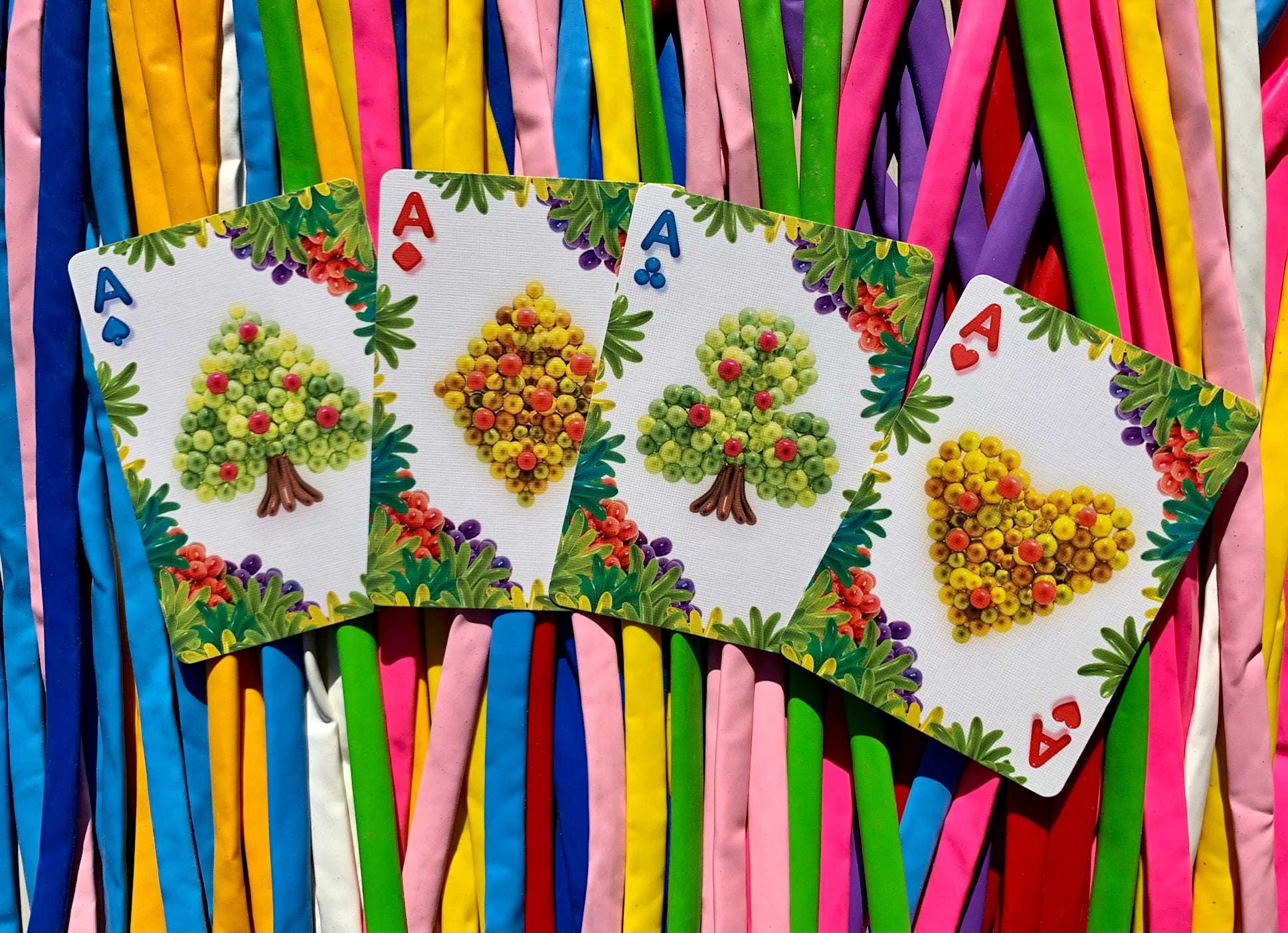 Balloon Jungle Bicycle Playing Cards - Image 4
