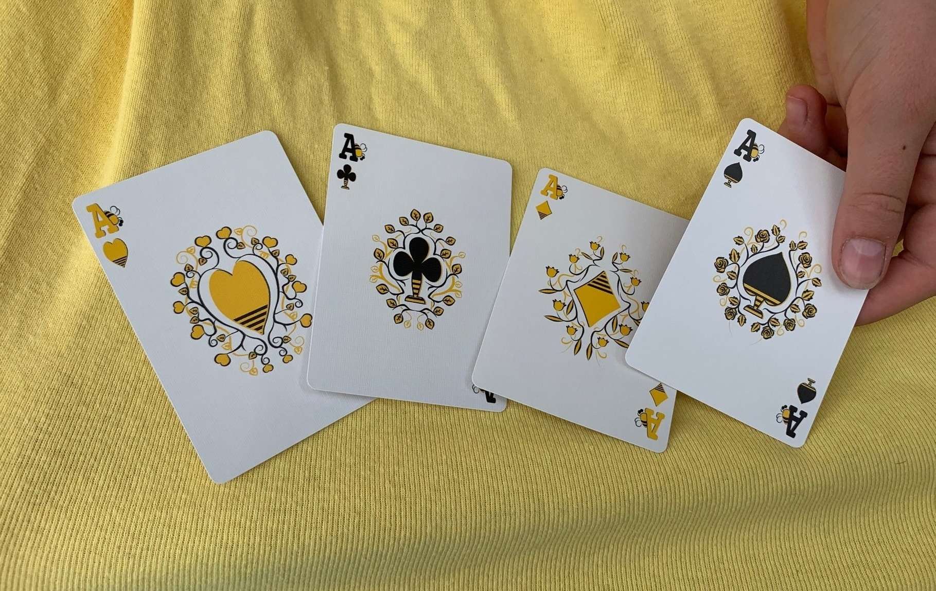 Beekeeper Bicycle Playing Cards - Image 10