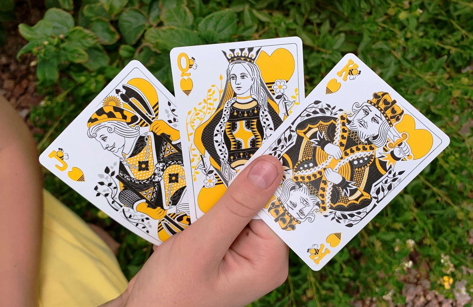 Beekeeper Gilded Bicycle Playing Cards - Image 11