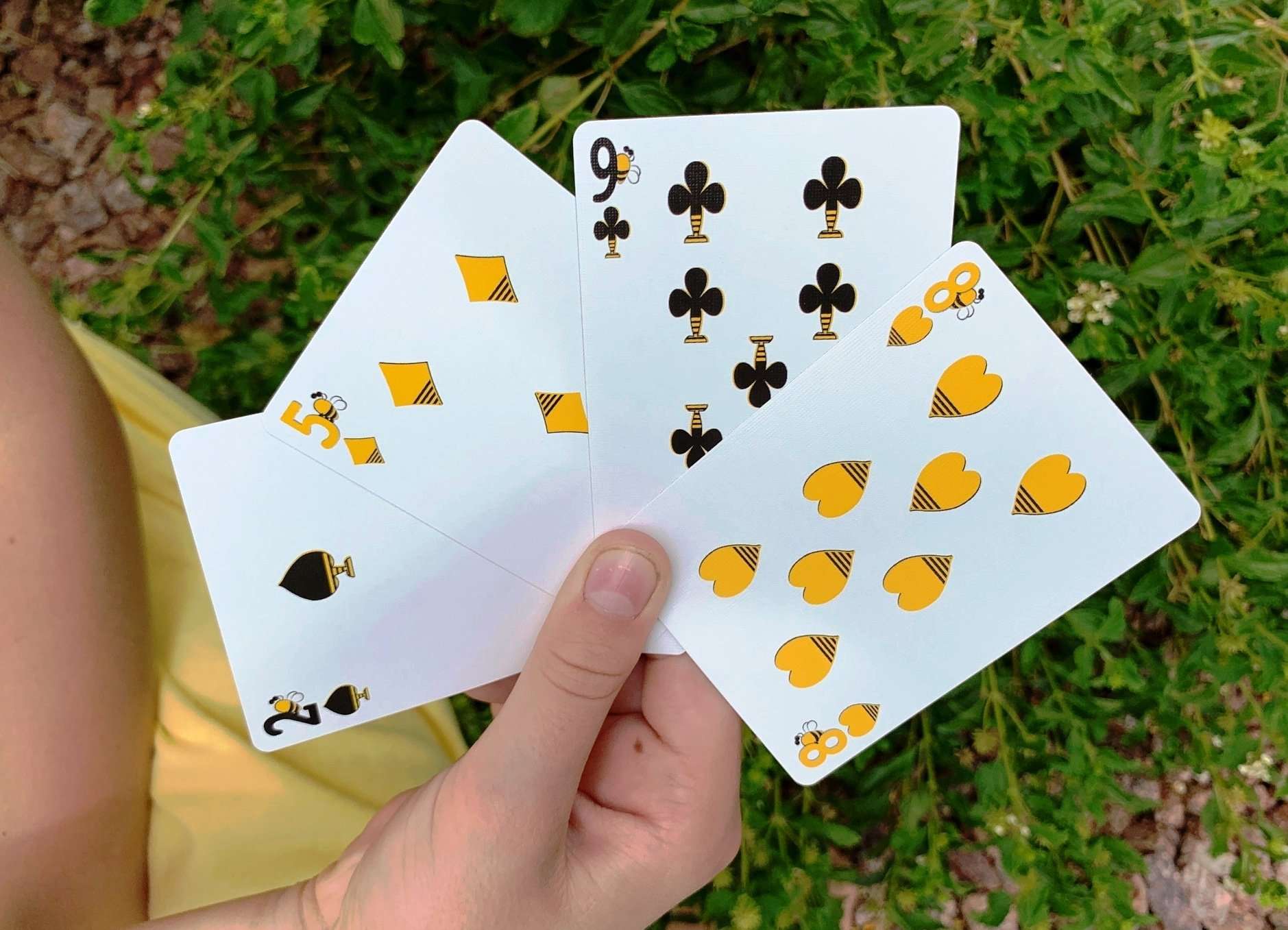 Beekeeper Gilded Bicycle Playing Cards - Image 13