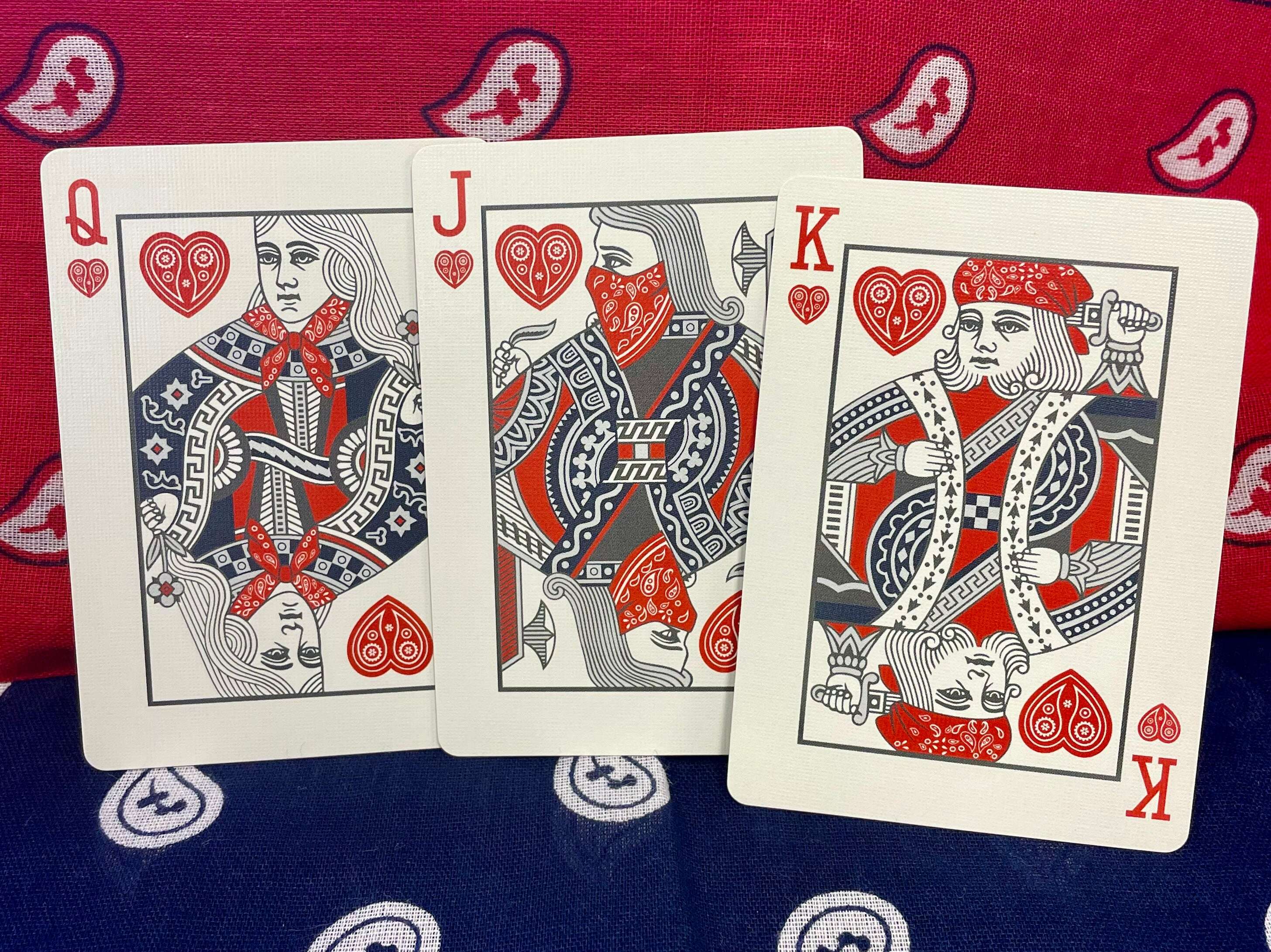 Bicycle Bandana Gilded Playing Cards - Sun Bleached Crimson - Image 4