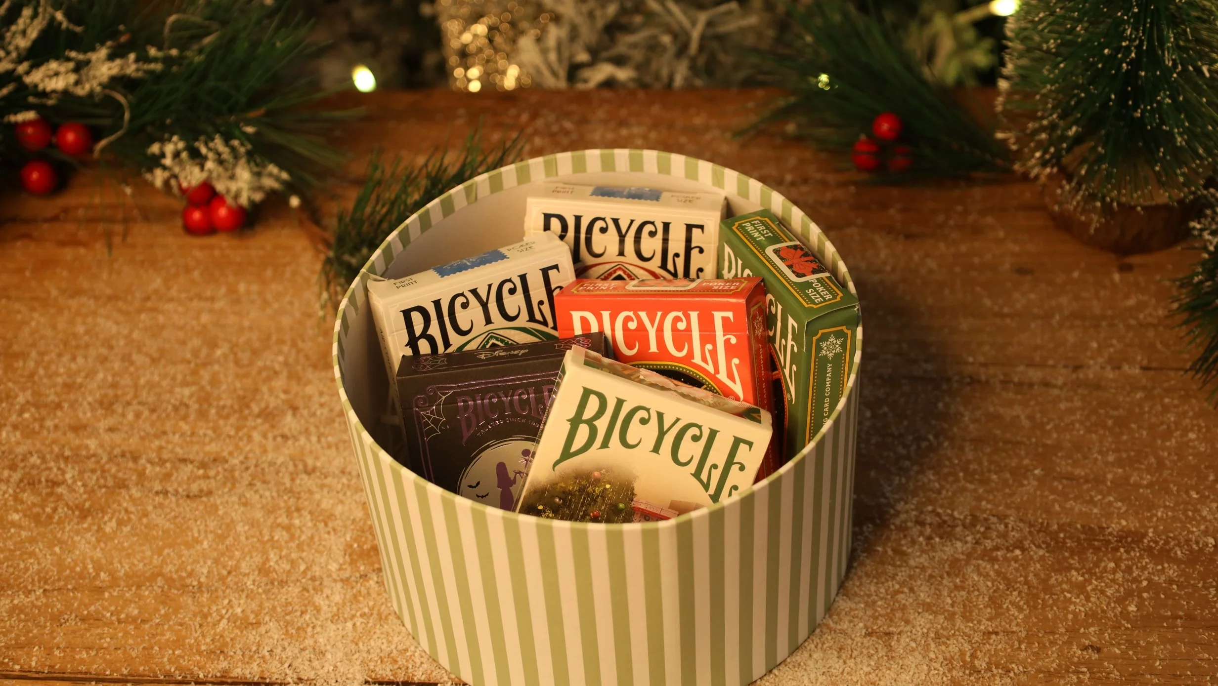 Bicycle Christmas Bundle: 6 Merry Playing Card Decks - Image 2