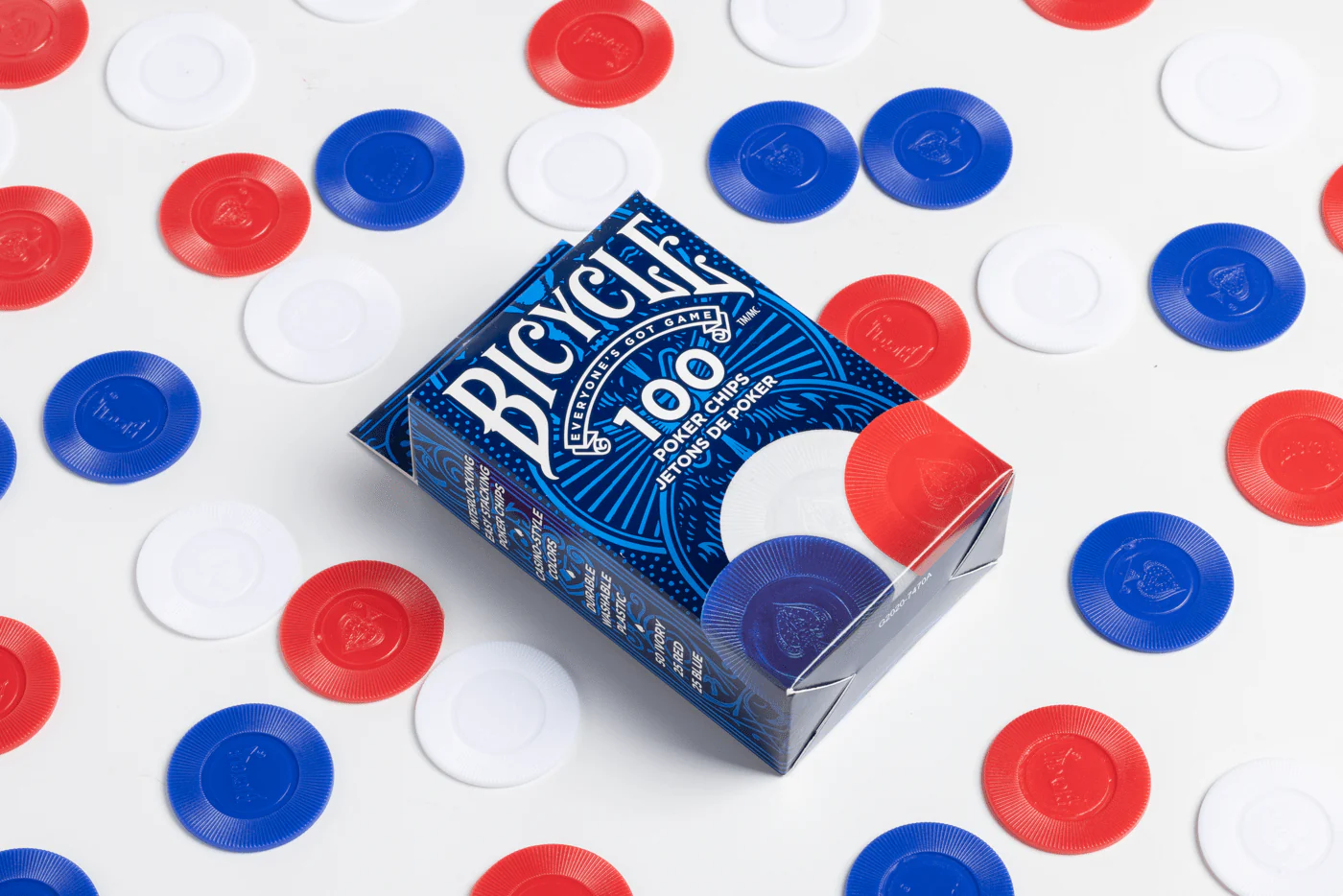 Bicycle Plastic Poker Chips - 100 Count, 2 Gram Set - Image 2