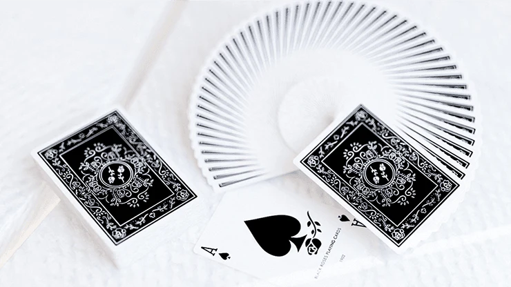 Black Roses Playing Cards USPCC - Image 3