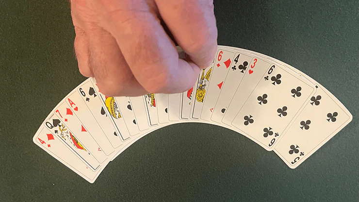 Boomerang Playing Cards Trick / Optical Illusion (3 Sets) - Image 2