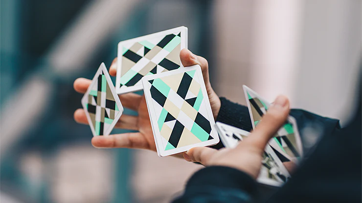 Casual v2 Playing Cards USPCC - Image 4