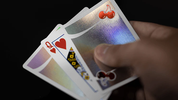 Cherry Casino Sands Mirage Holographic – World’s First Double Hot Foil Playing Cards - Image 6