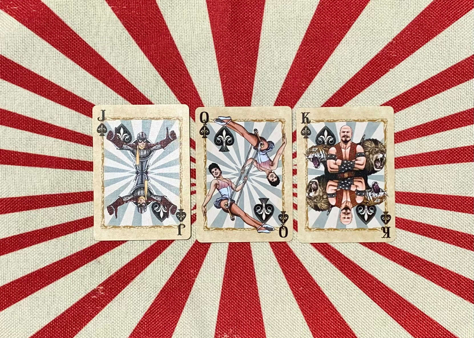 Circus Gilded Bicycle Playing Cards - Image 7
