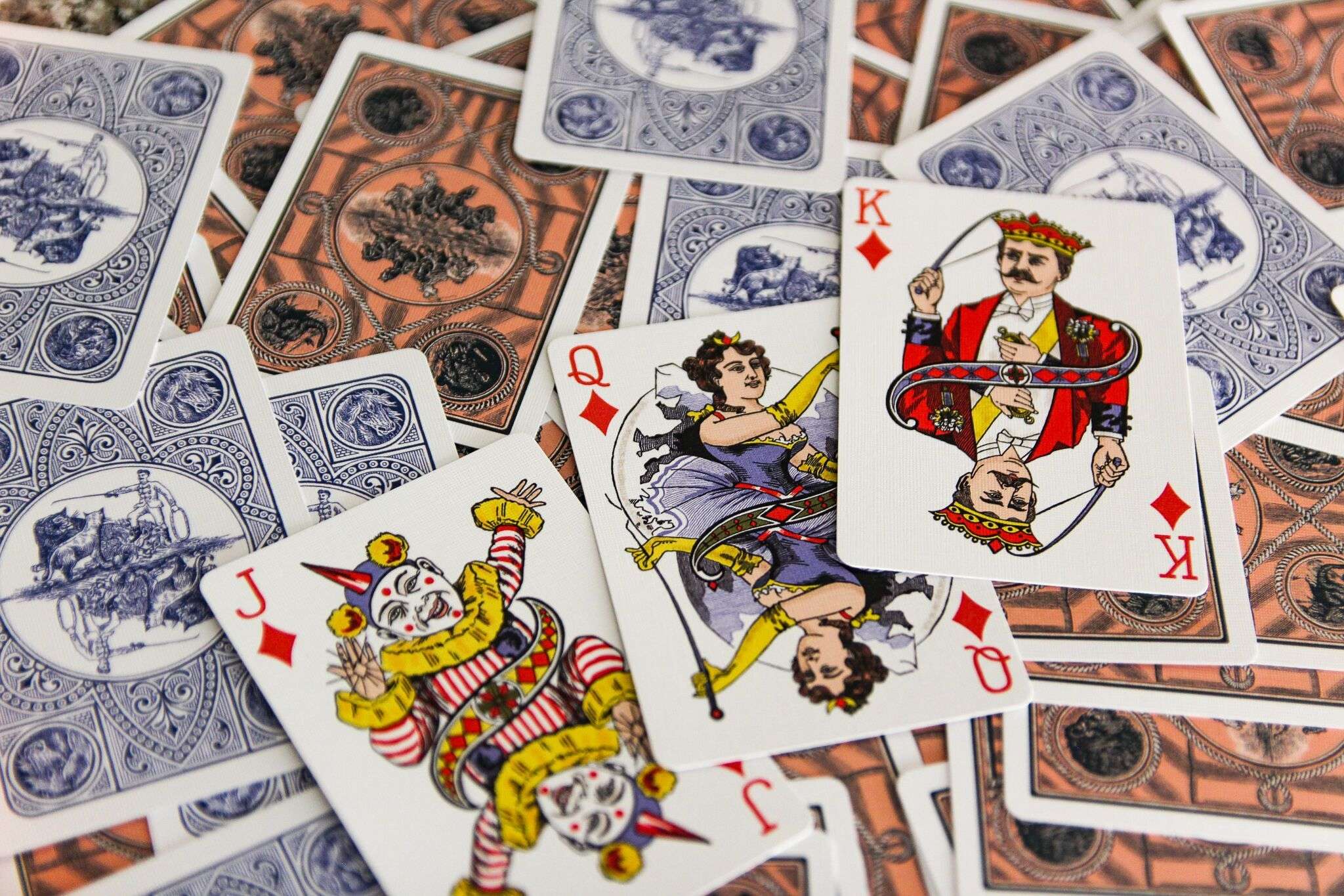 Circus Reproduction Gilded Playing Cards USPCC - Image 12