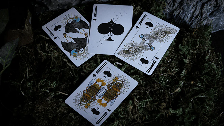 Under the Moon Pink Moonrise Playing Cards Cartamundi - Image 4