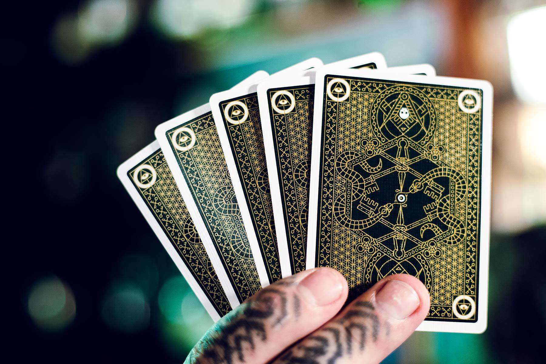 Crossed Keys Marked Playing Cards Cartamundi - Image 6