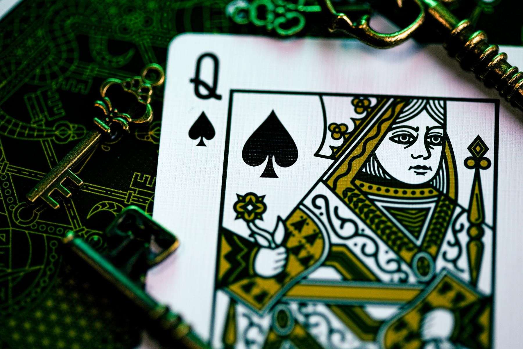 Crossed Keys Marked Playing Cards Cartamundi - Image 9