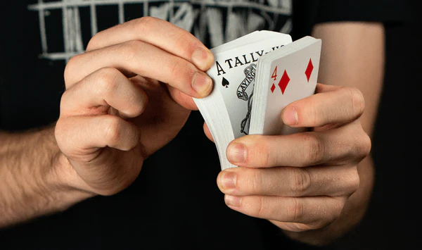 Elite Tally-Ho Circle Playing Cards - Image 11