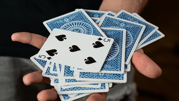 Elite Tally-Ho Circle Playing Cards - Image 12