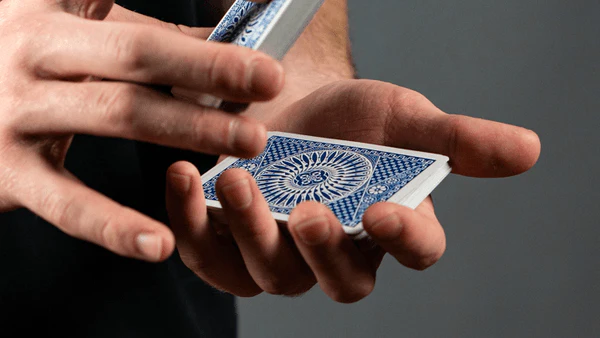Elite Tally-Ho Circle Playing Cards - Image 13