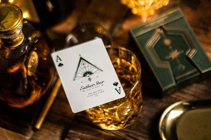 Esther Star Deluxe 2 Deck Set (Classic & Deluxe) Playing Cards USPCC - Image 7