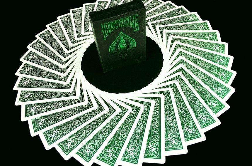 Foil Back Emerald Bicycle Playing Cards - Image 3