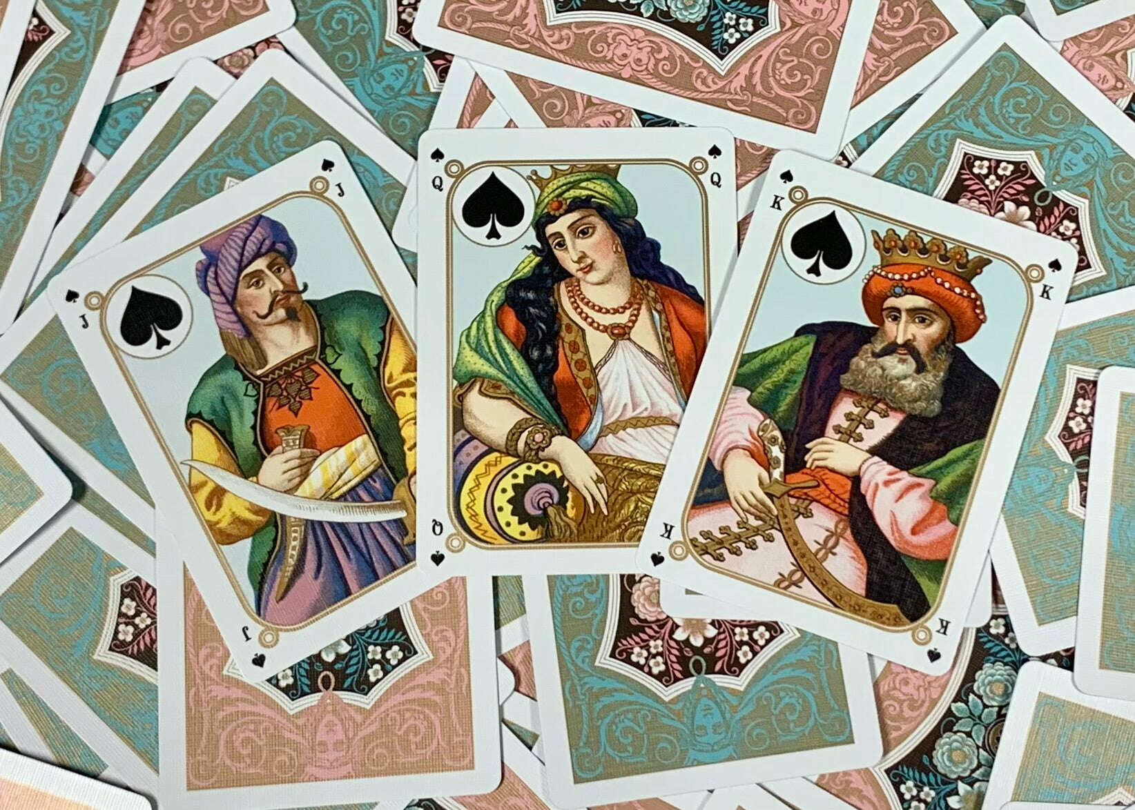 Four Continents Playing Cards USPCC - Image 10