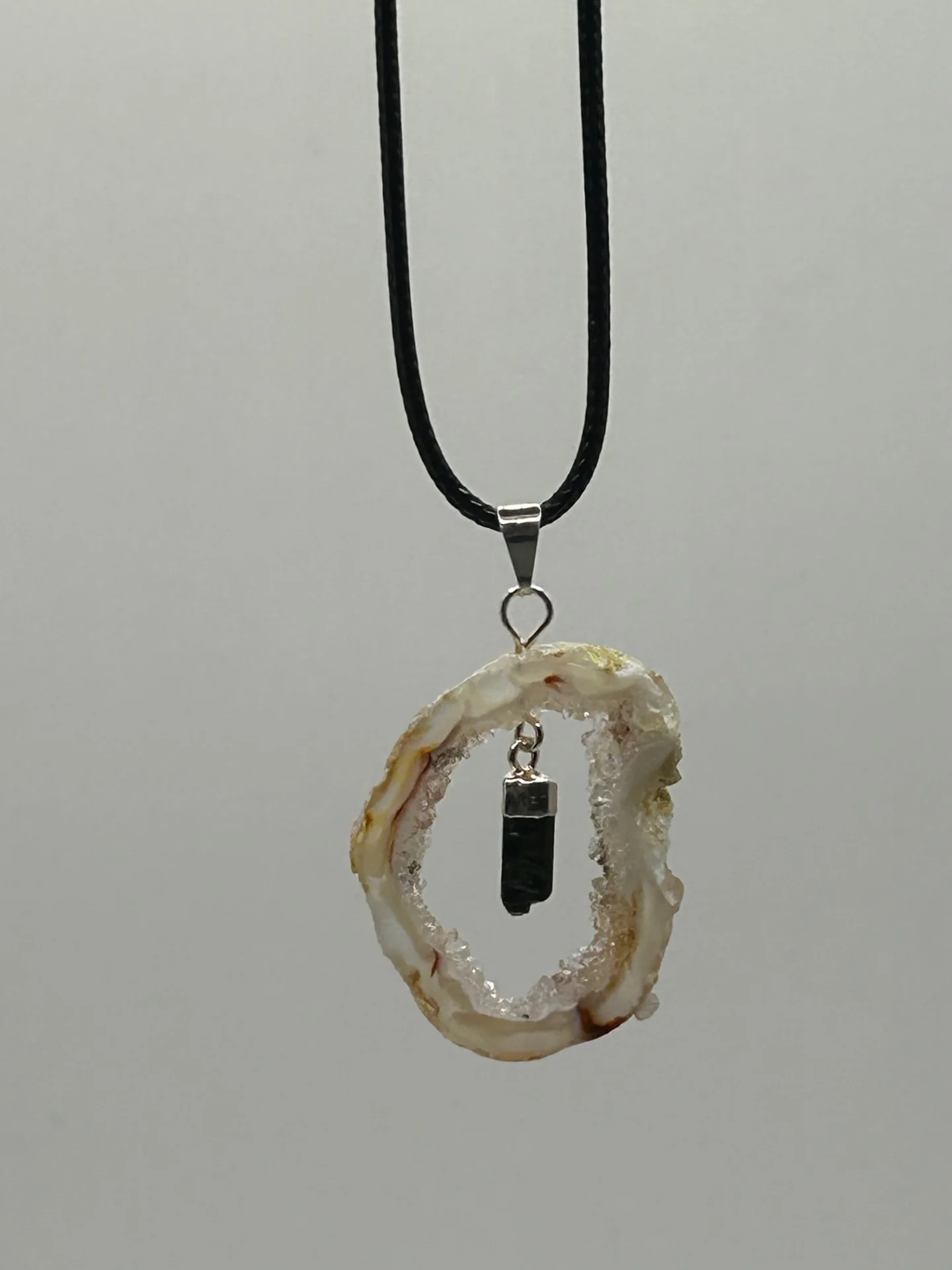 Geode Agate Necklace with Obsidian - Image 2