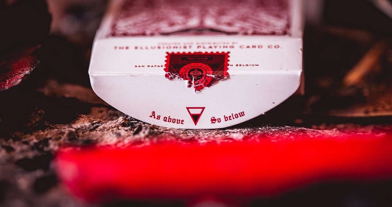 Hellions Red Playing Cards Cartamundi - Image 9
