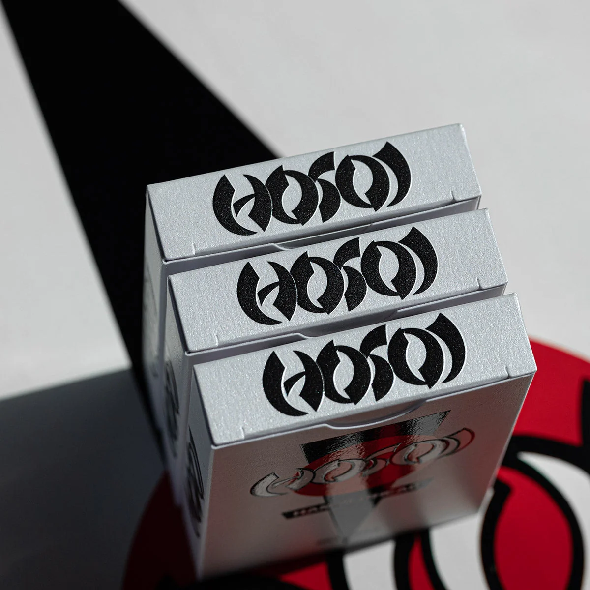 Hosoi Hammerhead 40 Years Pearl Foil Playing Cards - Image 5