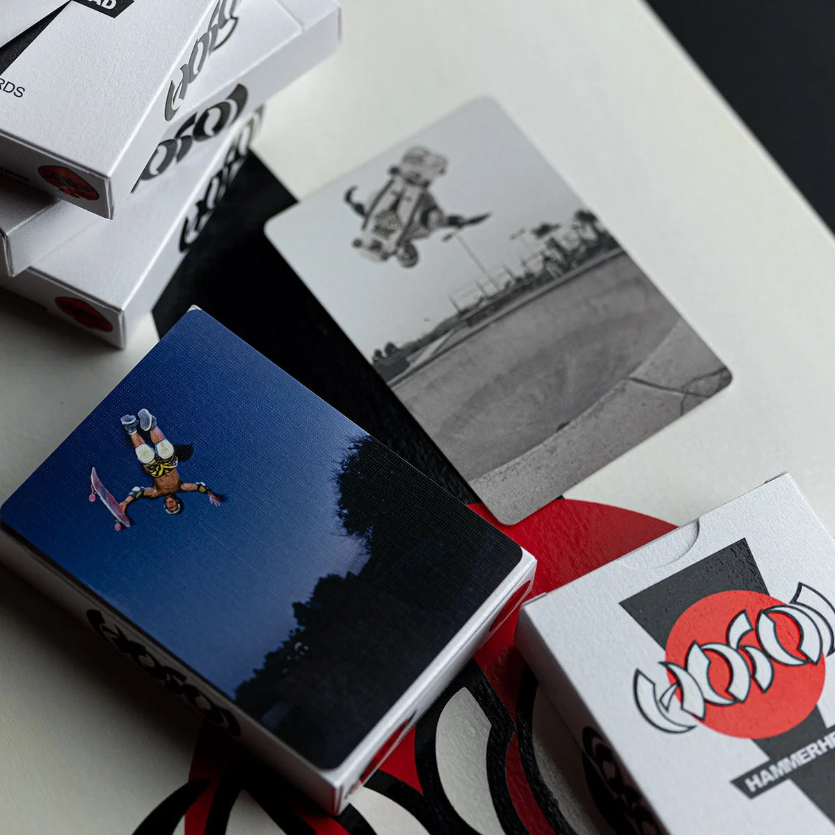 Hosoi Hammerhead 40 Years Pearl Foil Playing Cards - Image 7