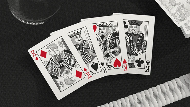 Innocence v2 Playing Cards USPCC - Image 4