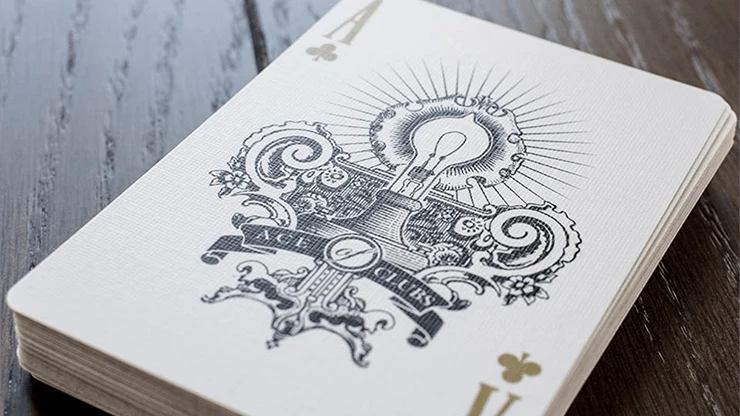 Innovation Blue Signature Playing Cards LPCC - Image 3