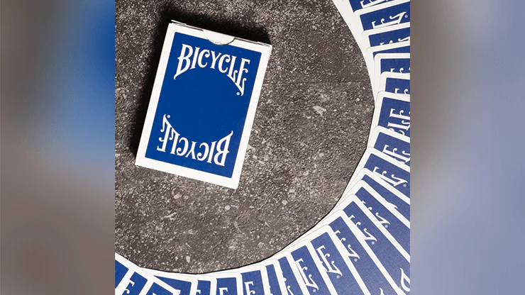 Insignia Back Blue Bicycle Playing Cards - Image 2