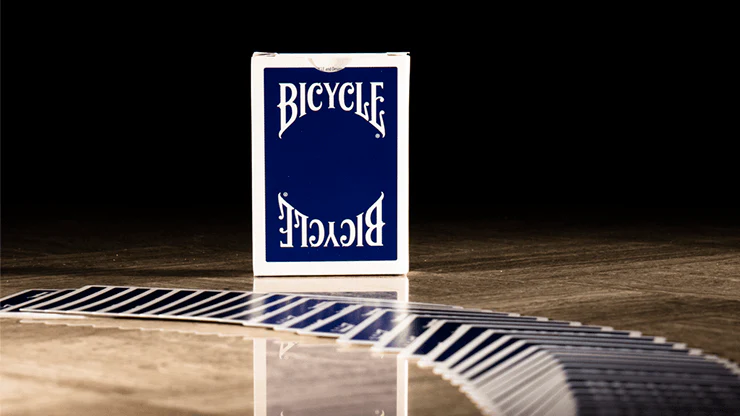 Insignia Back Blue Bicycle Playing Cards - Image 4