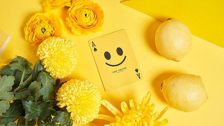 Keep Smiling Yellow v2 Playing Cards MPC - Image 5