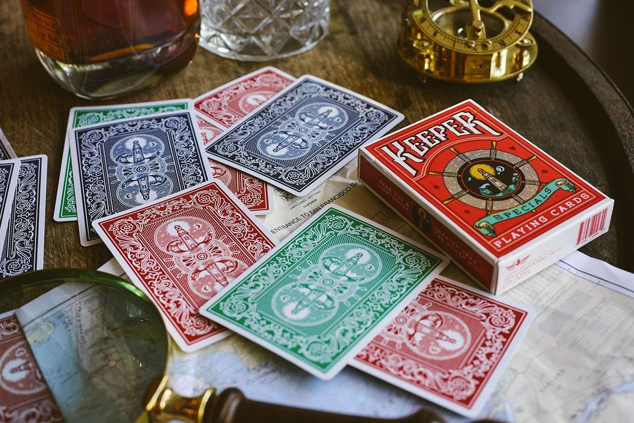 Keeper Double Back Gaff Playing Cards Cartamundi - Image 2