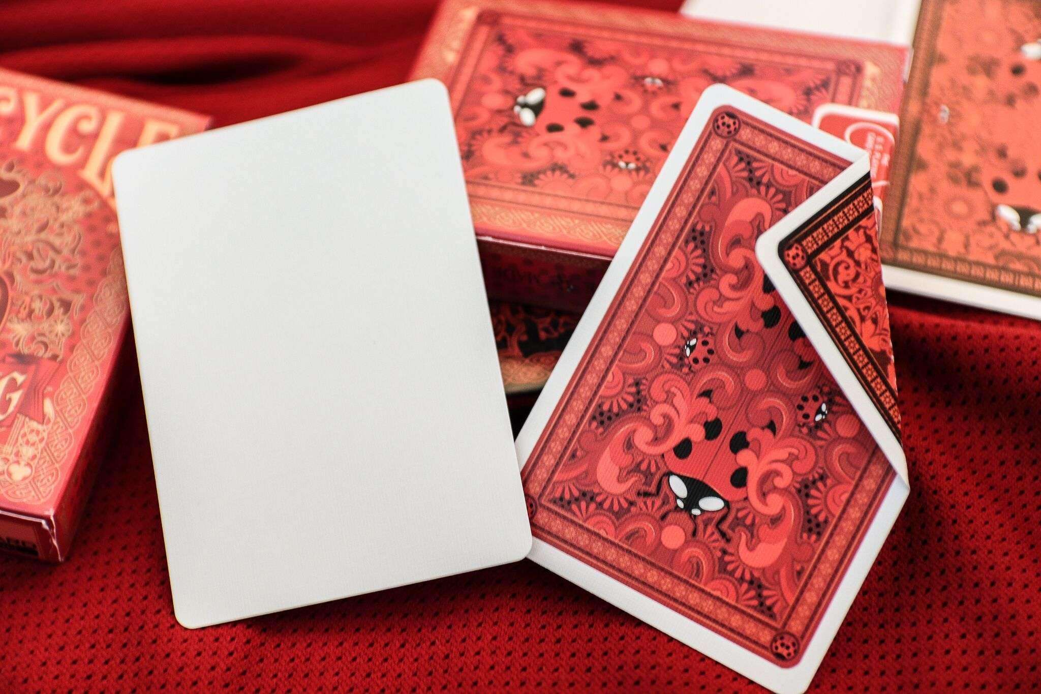 Ladybug Bicycle Gilded Playing Cards - Image 16