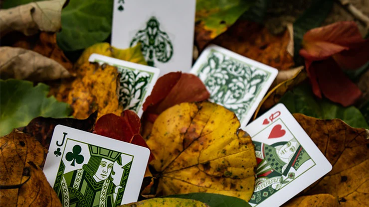 Leaves Wooden Collector's Box Set Playing Cards - Image 3