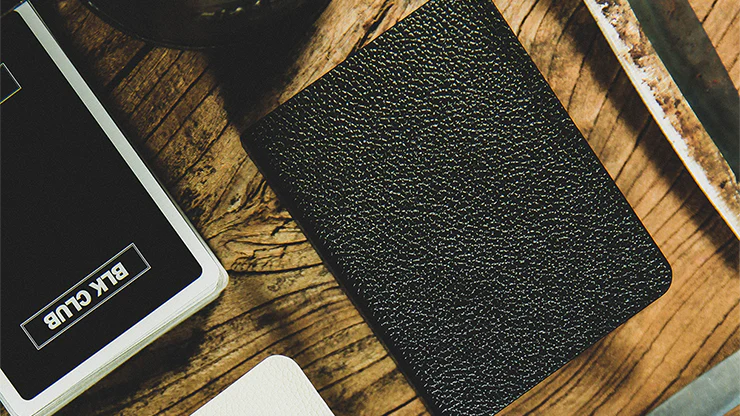 Litchi Grain Leather Playing Card Guard Clip - Image 2