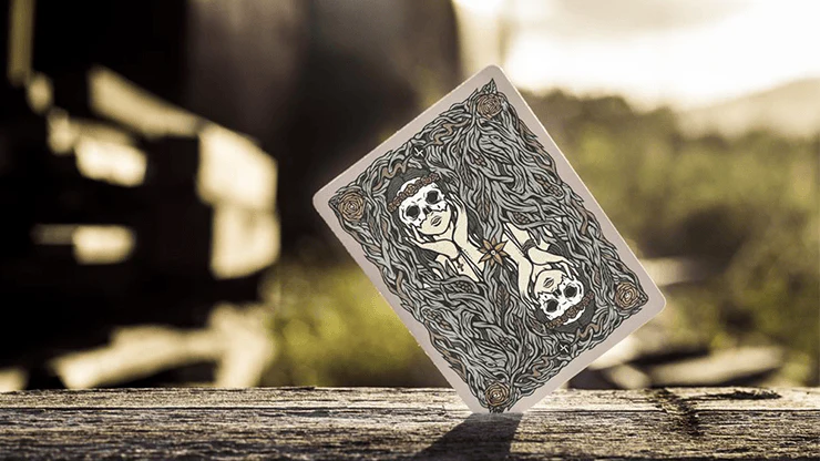 Maidens Playing Cards USPCC - Image 3