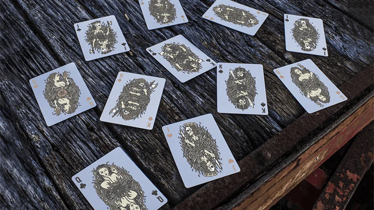 Maidens Playing Cards USPCC - Image 6
