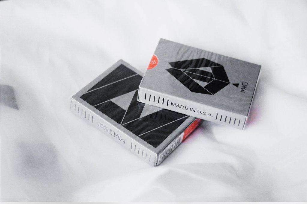 Mako Black Playing Cards USPCC - Image 6