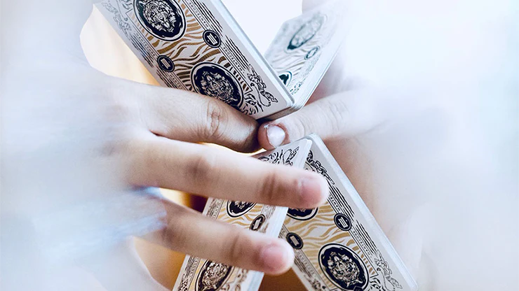 Mantecore Blanc Playing Cards Cartamundi - Image 4