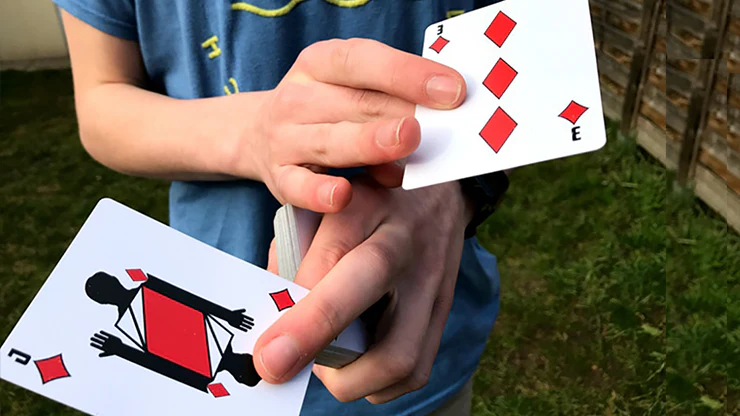 NYX Reds Playing Cards USPCC - Image 3
