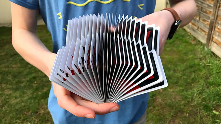 NYX Reds Playing Cards USPCC - Image 5
