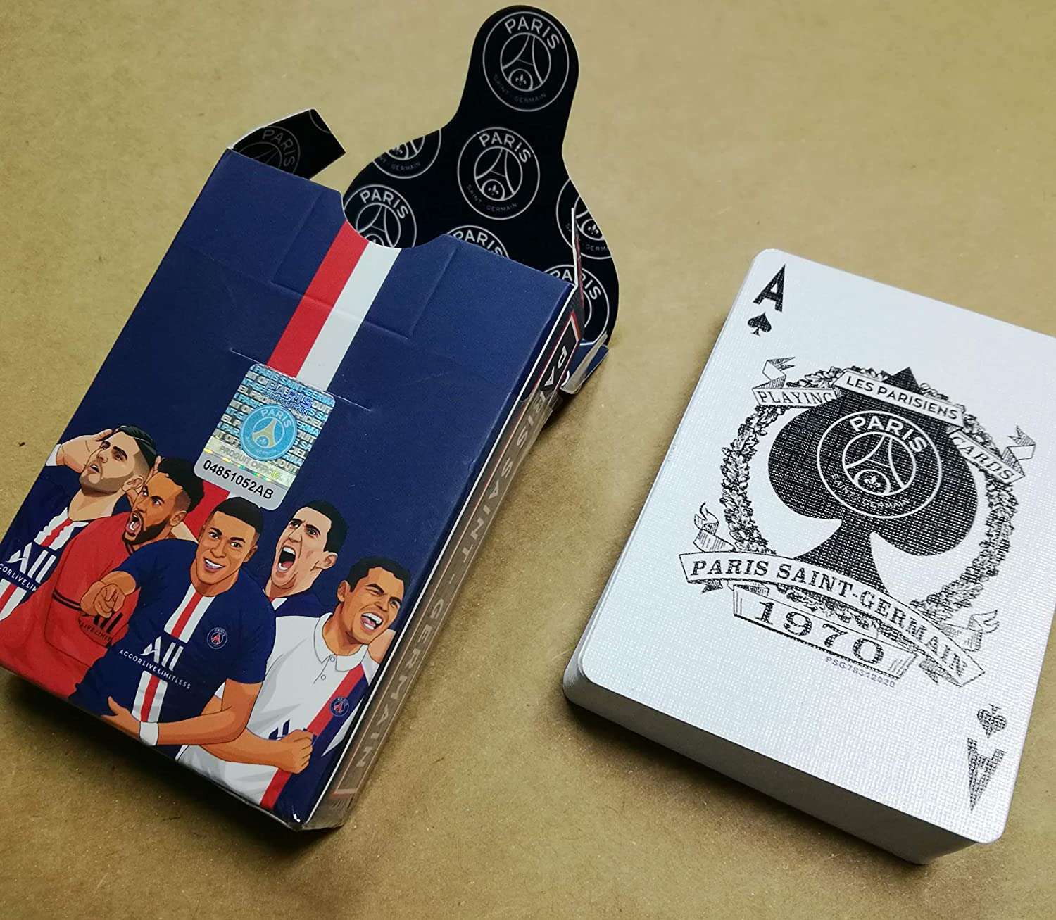 Paris Saint Germain Soccer Playing Cards - Image 2