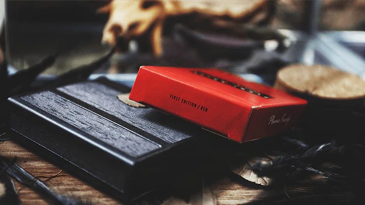 Plume Knife Red Playing Cards - Image 4
