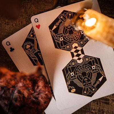 Queen Bee Reloads (No Box) Playing Cards Cartamundi - Image 5