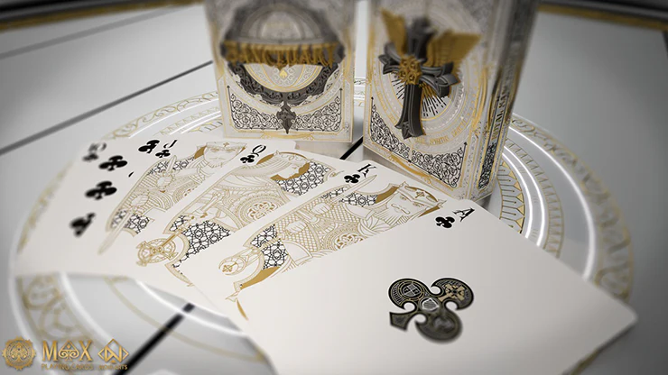 Royal Sanctuary: Heritage Kings Playing Cards - Image 5