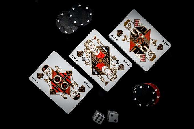 Sin City Playing Cards USPCC - Image 7