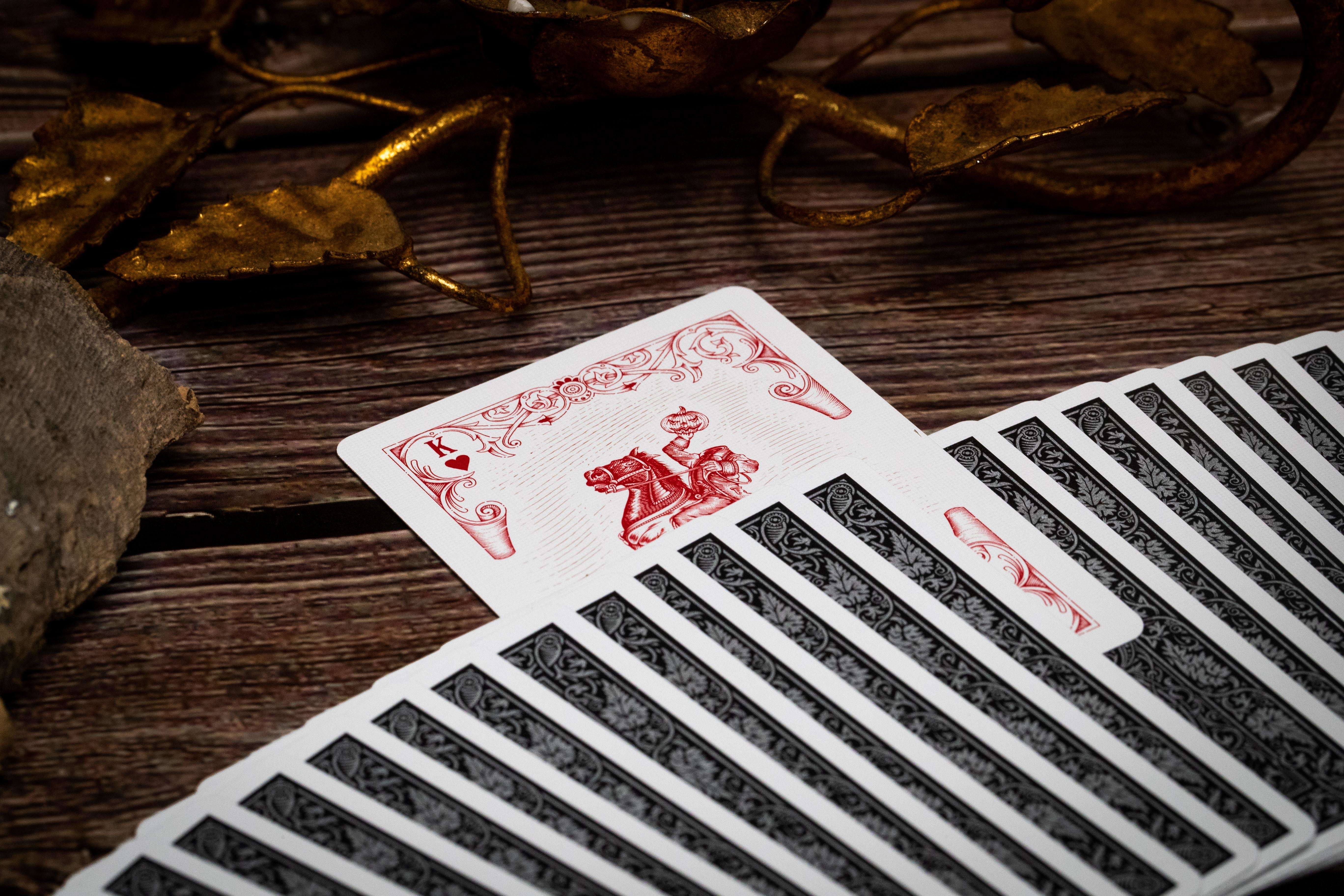 Sleepy Hollow v2 Playing Cards USPCC - Image 10